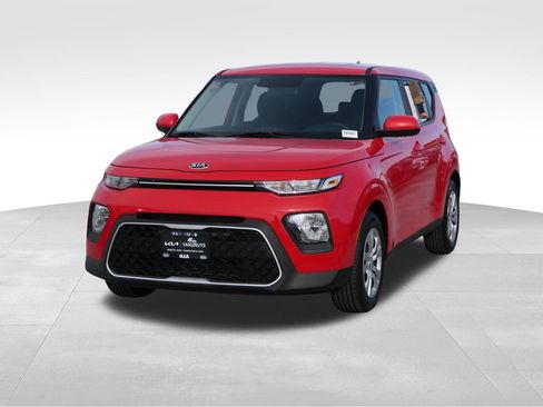 Used 2021 Kia Soul LX image 7
