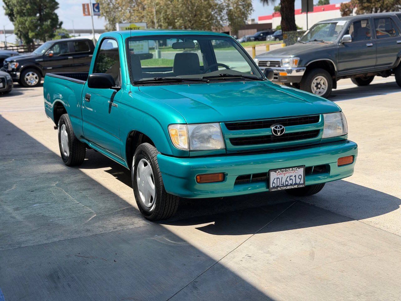Used 1998 Toyota Tacoma 2WD Regular Cab image 4