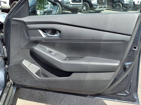 Used 2025 Honda Accord LX image 11