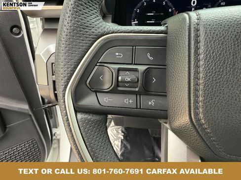 Used 2025 Toyota Tacoma TRD Off-Road AWD/4WD image 19