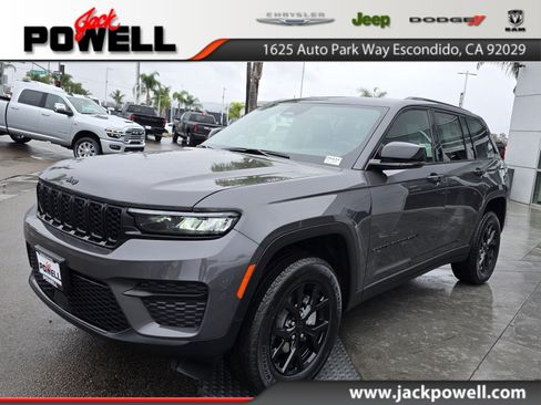 New 2025 Jeep Grand Cherokee Altitude image 1