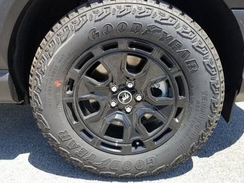 New 2025 Ford Bronco Sport Outer Banks w/ Sasquatch Outer Banks Package image 28