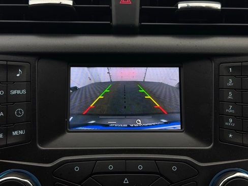 Used 2017 Ford Fusion SE image 4