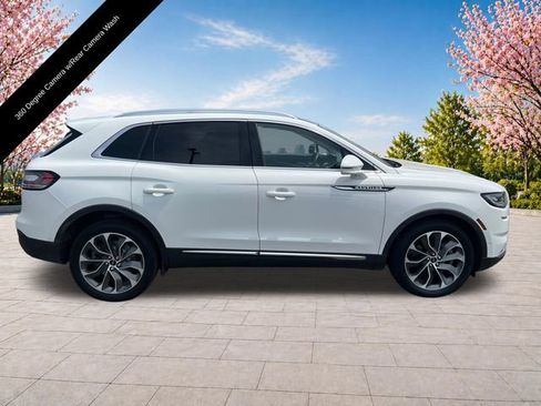 Certified 2022 Lincoln Nautilus Reserve w/ Equipment Group 201A AWD/4WD image 9