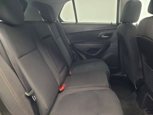 Used 2019 Chevrolet Trax LS w/ Tint and Cruise Package image 19