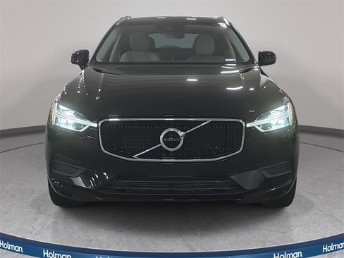Used 2020 Volvo XC60 T5 Momentum image 3