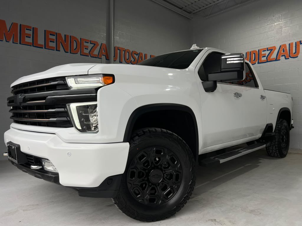 Used 2022 Chevrolet Silverado 2500 High Country AWD/4WD image 1