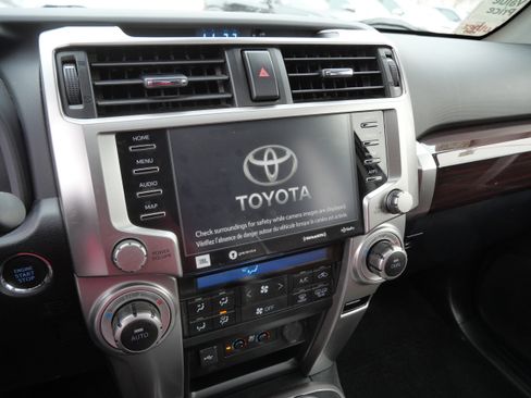 Certified 2021 Toyota 4Runner Limited image 23