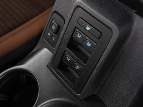 Used 2022 Ford Bronco Outer Banks w/ Sasquatch Package AWD/4WD image 22
