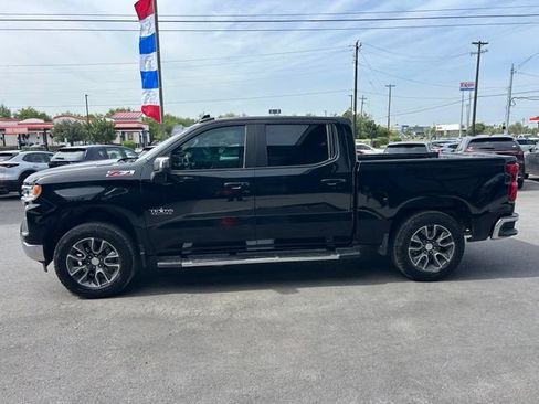 Used 2024 Chevrolet Silverado 1500 LT w/ Texas Edition Plus AWD/4WD image 4