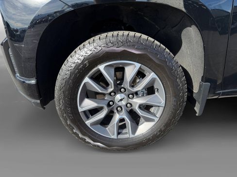 Used 2021 Chevrolet Silverado 1500 RST w/ Z71 Off-Road Package image 9