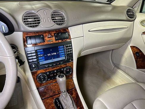 Used 2008 Mercedes-Benz CLK 350 Cabriolet image 26