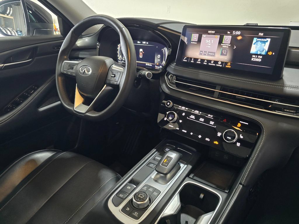 Certified 2023 INFINITI QX60 Luxe w/ Cargo Package AWD/4WD image 31