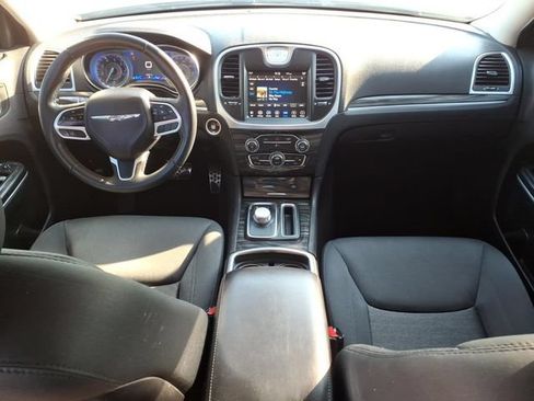 Used 2019 Chrysler 300 Touring w/ Sport Appearance Package RWD image 26