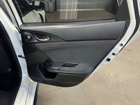 Used 2019 Honda Civic Type R image 15