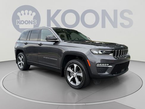 Used 2023 Jeep Grand Cherokee 4WD 4xe w/ Luxury Tech Group II image 10