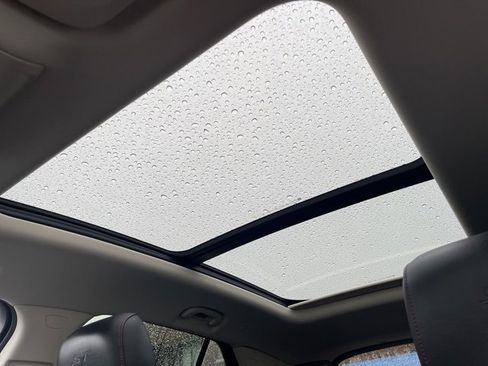 Used 2023 Buick Envision Essence w/ Sport Touring Package image 30