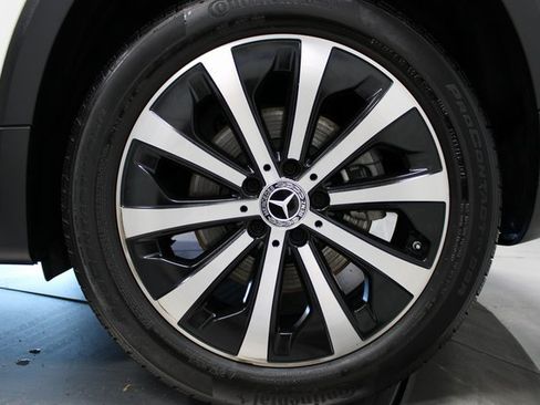 Used 2020 Mercedes-Benz GLB 250 image 35