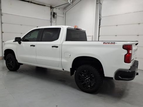 Used 2025 Chevrolet Silverado 1500 Custom Trail Boss AWD/4WD image 6