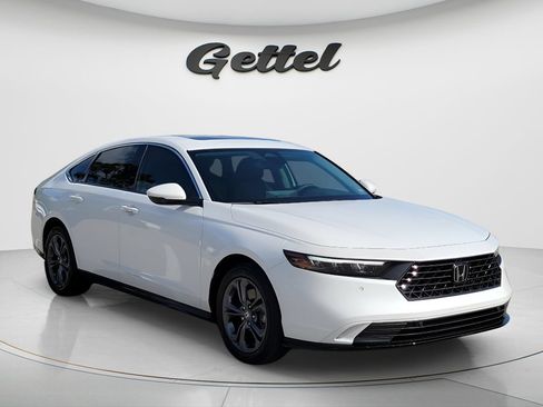 Used 2024 Honda Accord EX-L image 3