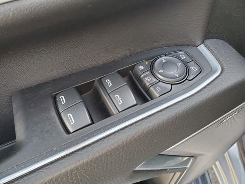 Used 2024 GMC Sierra 2500 Denali w/ Denali Reserve Package image 15