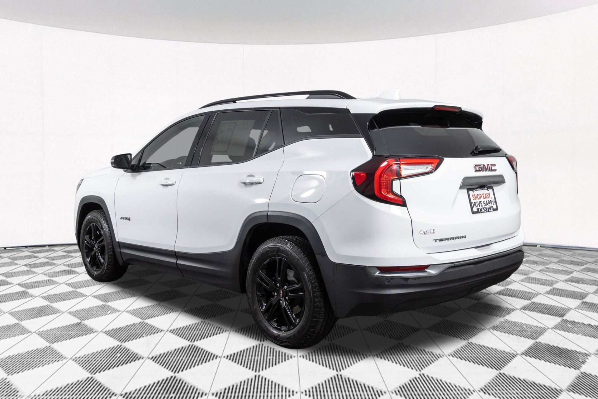 Used 2024 GMC Terrain AT4 AWD/4WD image 15