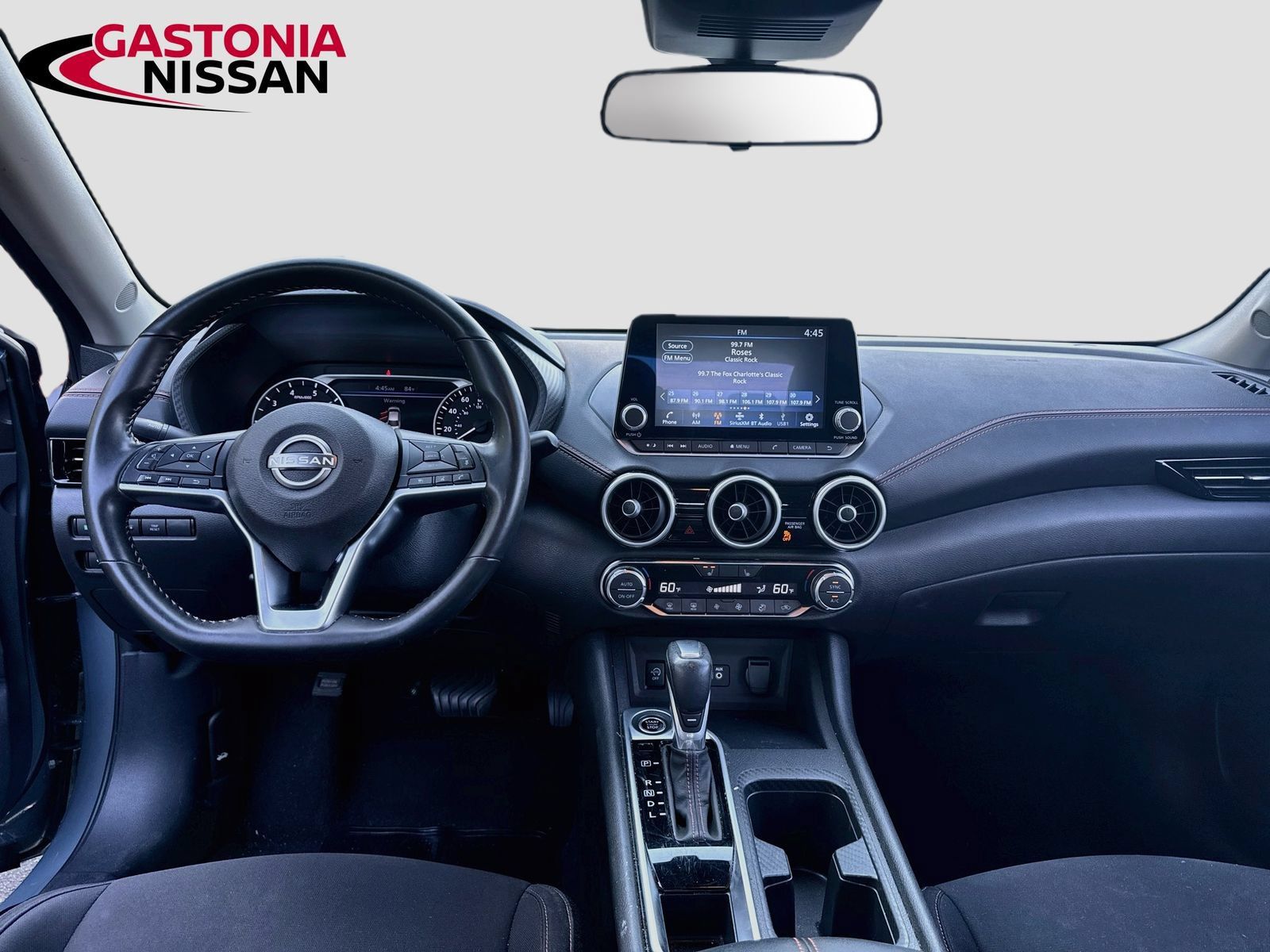 Used 2025 Nissan Sentra SR FWD image 30