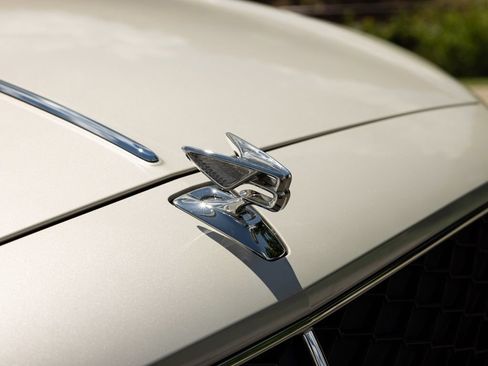 New 2026 Bentley Flying Spur Plug-In Hybrid AWD/4WD image 20