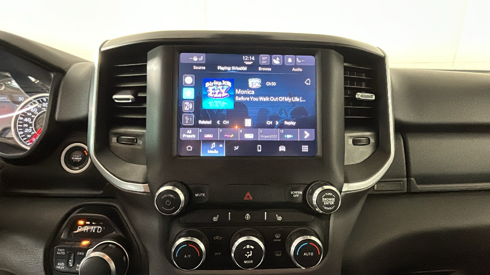 Used 2022 RAM 1500 Big Horn AWD/4WD image 28