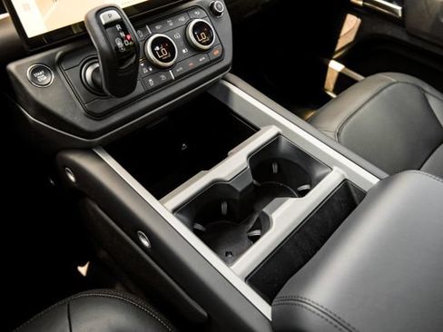 New 2026 Land Rover Defender 130 V8 AWD/4WD image 30