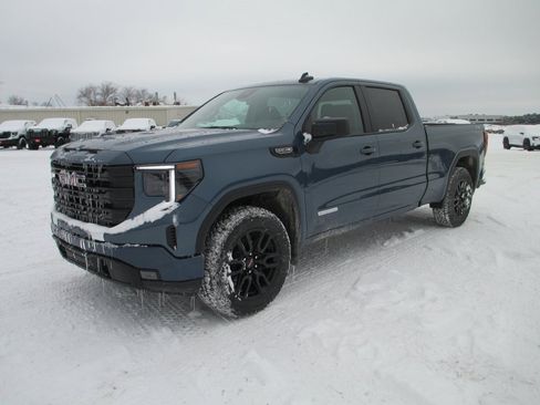 New 2026 GMC Sierra 1500 Elevation image 9
