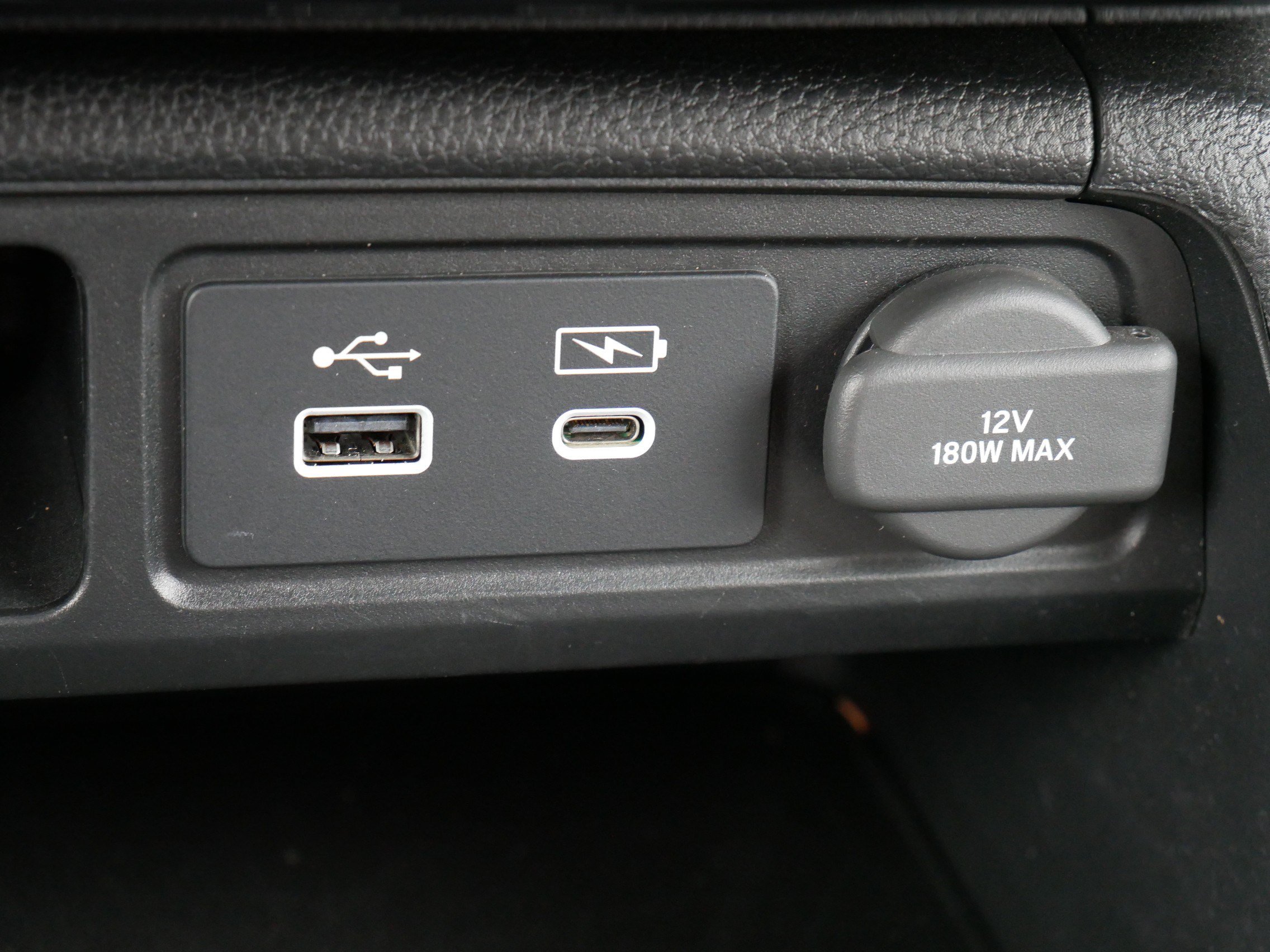 Certified 2023 Honda Pilot LX image 31