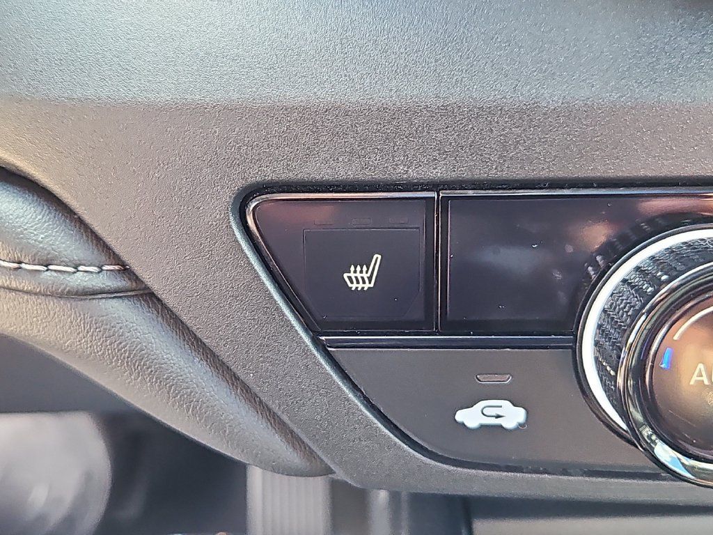 Used 2024 Honda Accord EX image 18