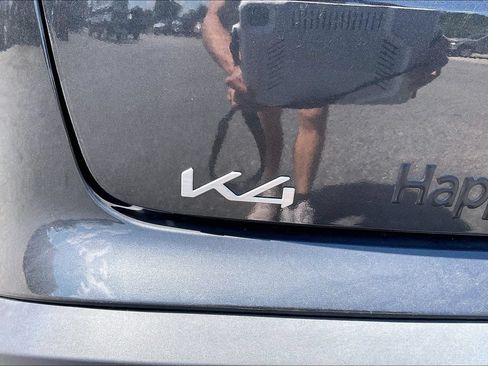 Used 2025 Kia K4 FWD image 8