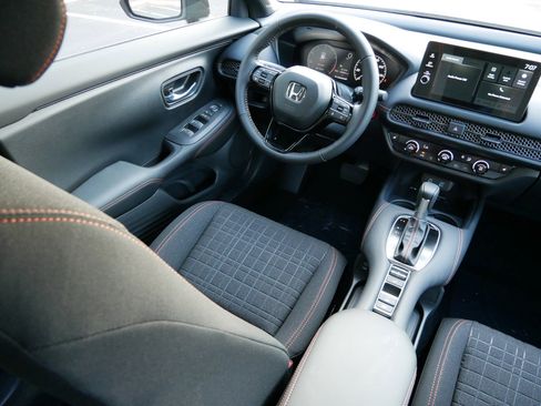 New 2026 Honda HR-V Sport image 9