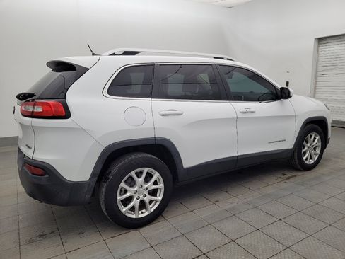 Used 2014 Jeep Cherokee Latitude w/ Comfort/Convenience Group FWD image 10