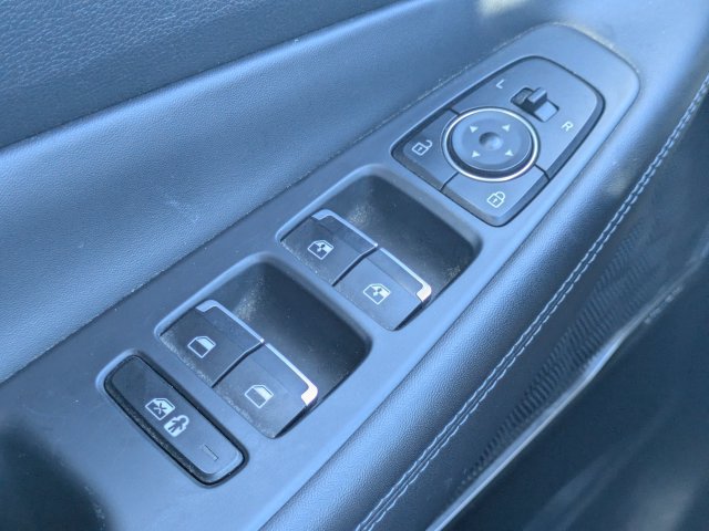 Used 2022 Hyundai Santa Fe SEL w/ Convenience + Premium Package FWD image 25