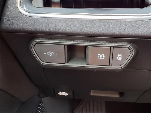 New 2025 Kia K4 EX image 15