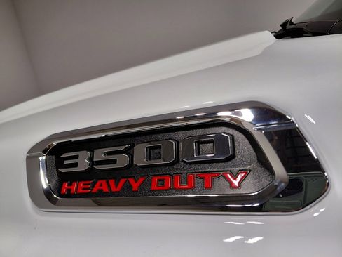 Certified 2024 RAM 3500 Big Horn image 22