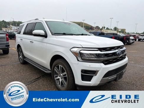 Used 2022 Ford Expedition Limited AWD/4WD image 1