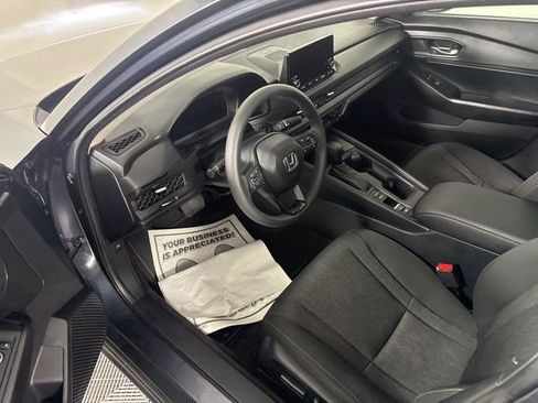 Used 2023 Honda Accord EX image 23