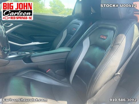 Used 2019 Chevrolet Camaro SS RWD image 31