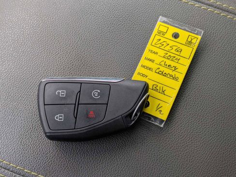 Used 2024 Chevrolet Colorado ZR2 w/ ZR2 Bison Edition image 33