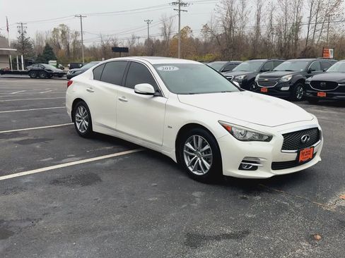 Used 2017 INFINITI Q50 3.0t Premium w/ 3.0T Premium Plus Package image 2