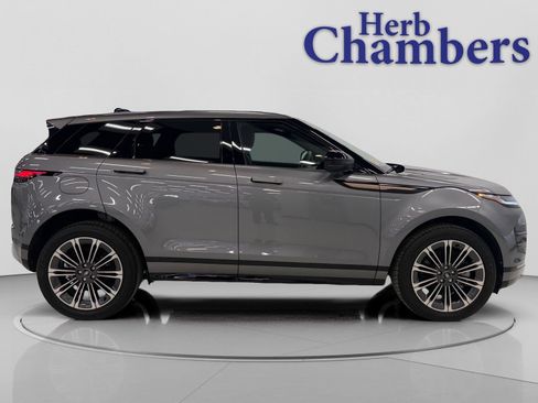 Used 2024 Land Rover Range Rover Evoque Dynamic SE image 2