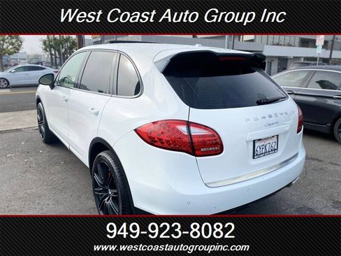 Used 2013 Porsche Cayenne image 3