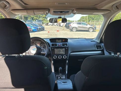 Used 2016 Subaru Forester 2.5i Premium w/ All-Weather Package AWD/4WD image 16