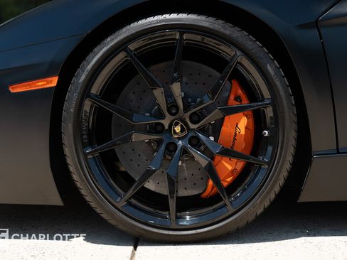 Used 2014 Lamborghini Aventador LP 700-4 AWD/4WD image 13