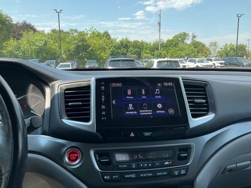 Used 2018 Honda Pilot EX-L image 18