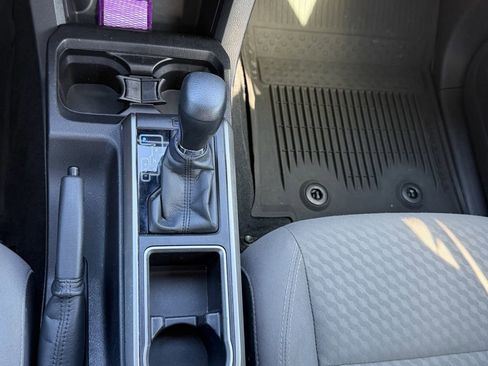 Used 2022 Toyota Tacoma SR5 RWD image 26